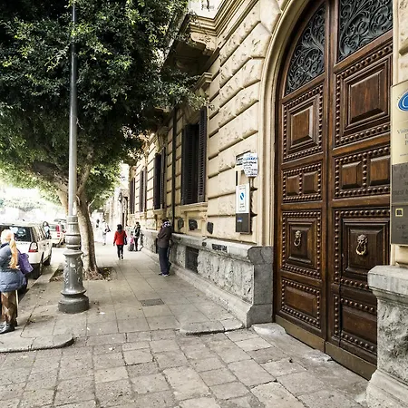 Penthouse Terrace Politeama Palermo